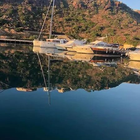 La Casa Bianca A Due Minuti A Piedi Dal Mare Holiday home *