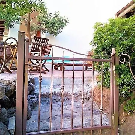 Casa vacanze La Casa Bianca A Due Minuti A Piedi Dal Mare *