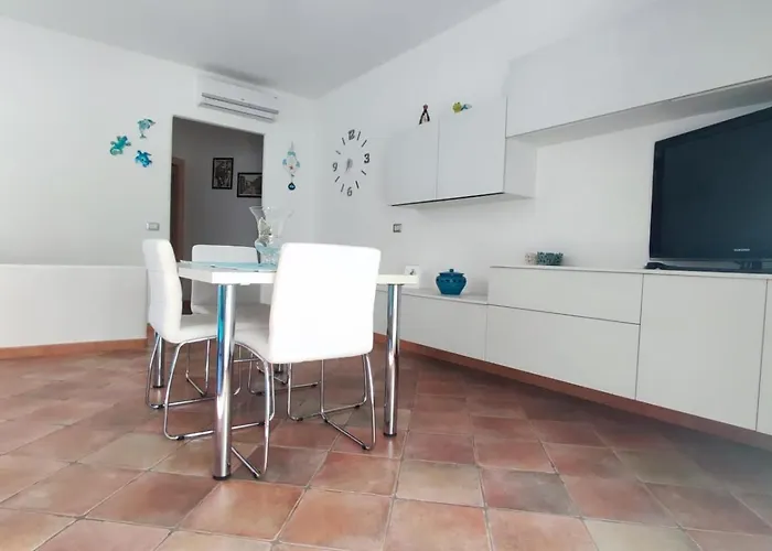 La Casa Bianca A Due Minuti A Piedi Dal Mare Ferienhaus *