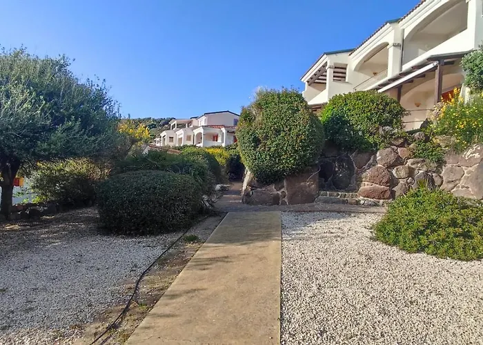 La Casa Bianca A Due Minuti A Piedi Dal Mare Tatil Evi Castelsardo