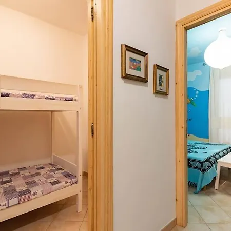 Holiday home La Casa Bianca A Due Minuti A Piedi Dal Mare *