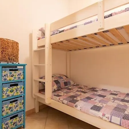 Holiday home La Casa Bianca A Due Minuti A Piedi Dal Mare *
