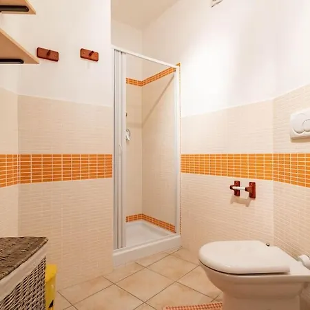 Holiday home La Casa Bianca A Due Minuti A Piedi Dal Mare