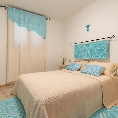 Holiday home La Casa Bianca A Due Minuti A Piedi Dal Mare *