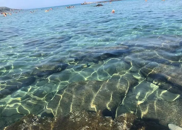 La Casa Bianca A Due Minuti A Piedi Dal Mare Сasa de vacaciones *